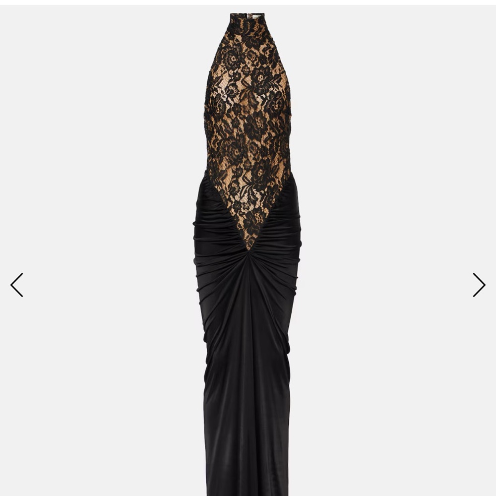 Elegant Black Lace Evening Gown